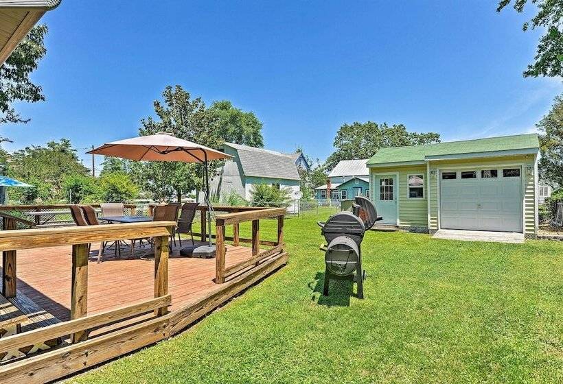 Isle Have Another    1 Block To Colonial Beach!