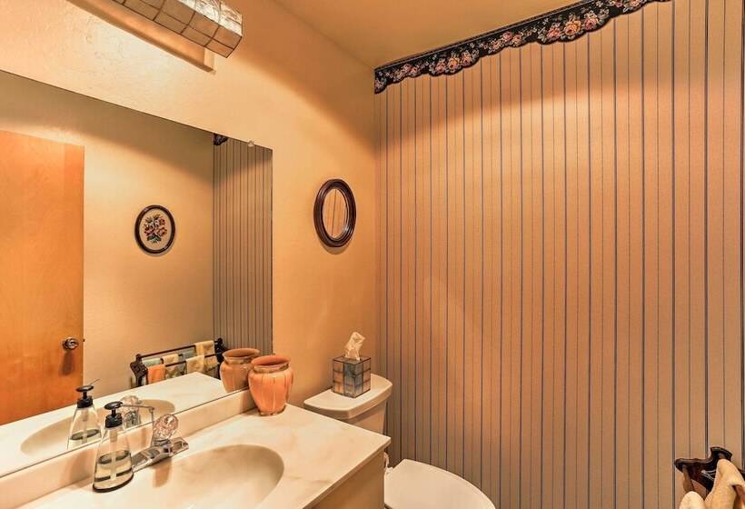 Lake Almanor Country Club Home W/ Views & Kayaks!