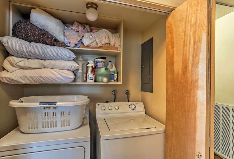 Lake Almanor Country Club Home W/ Views & Kayaks!