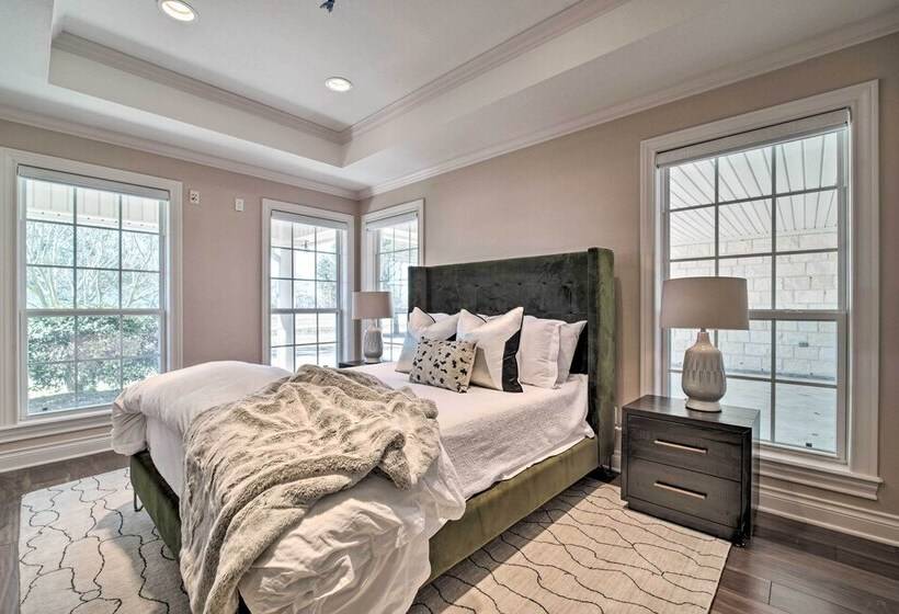 Luxurious Navasota Retreat 14 Mi To A & M!