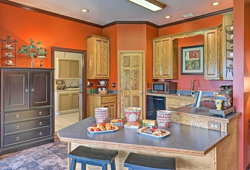 Luxurious Finger Lakes Home W/ Game Room & Deck!