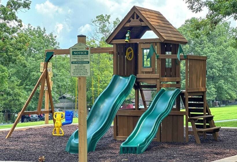 Fire Pit & Pool Access: Margaritaville Home!