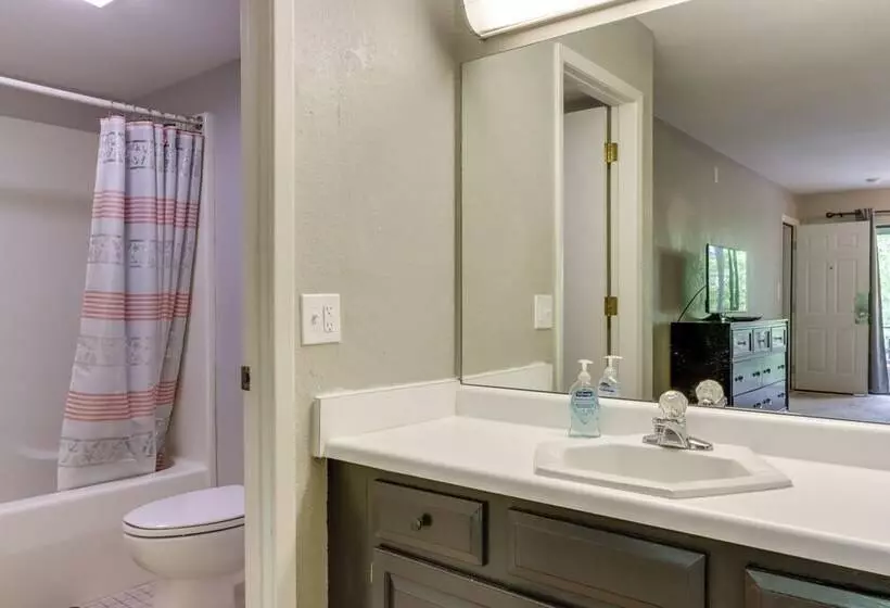 Hot Tub + Fire Pit: Margaritaville Resort Home!