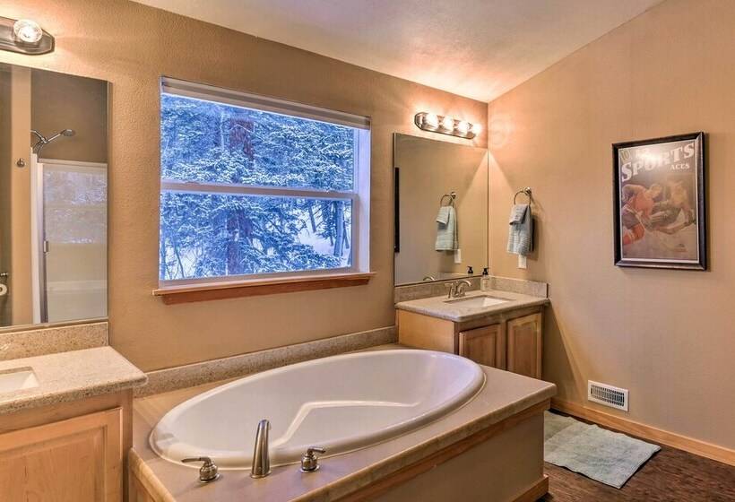 Mountain Cabin: 15 Mi To Breckenridge Ski Resort!