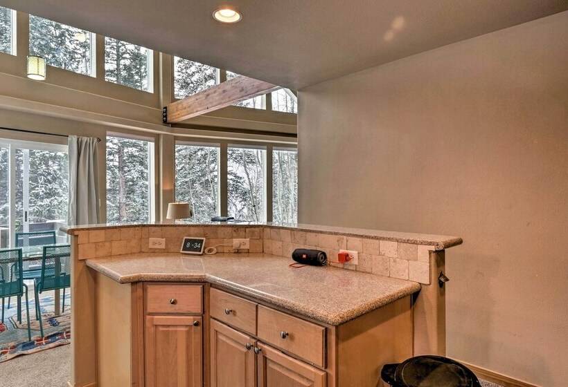 Mountain Cabin: 15 Mi To Breckenridge Ski Resort!