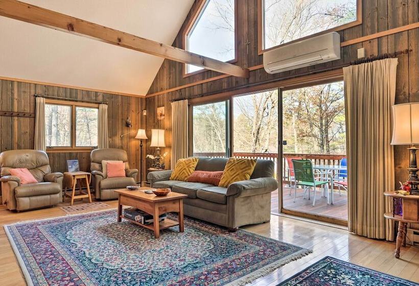 Mountain View Conway Cabin ~ 9 Mi To Slopes!