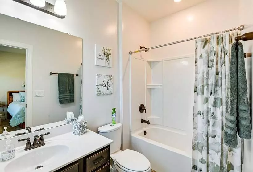 Nolensville Home W/ Free Wifi: 20 Mi To Nashville!