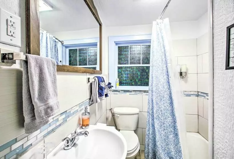 Pet Friendly Hot Springs Abode < 1 Mi To Dtwn