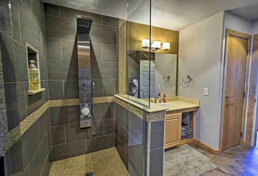 Picturesque Port Angeles Cabin W/ Fire Pit!