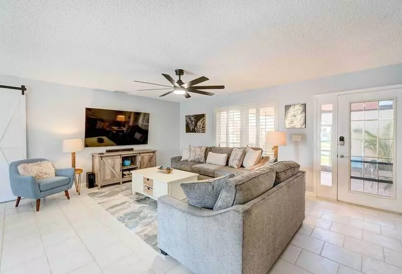 Punta Gorda Canal Home W/ Private Pool!