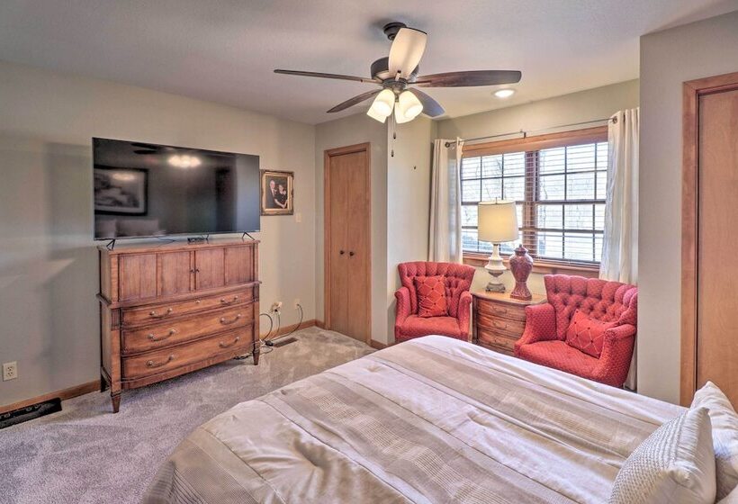 Renovated Riverfront Retreat W/ Deck & Grill!