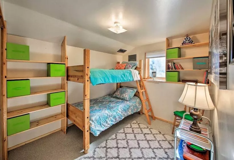 Scenic Kootenai Forest Home W/ Outdoor Living Area