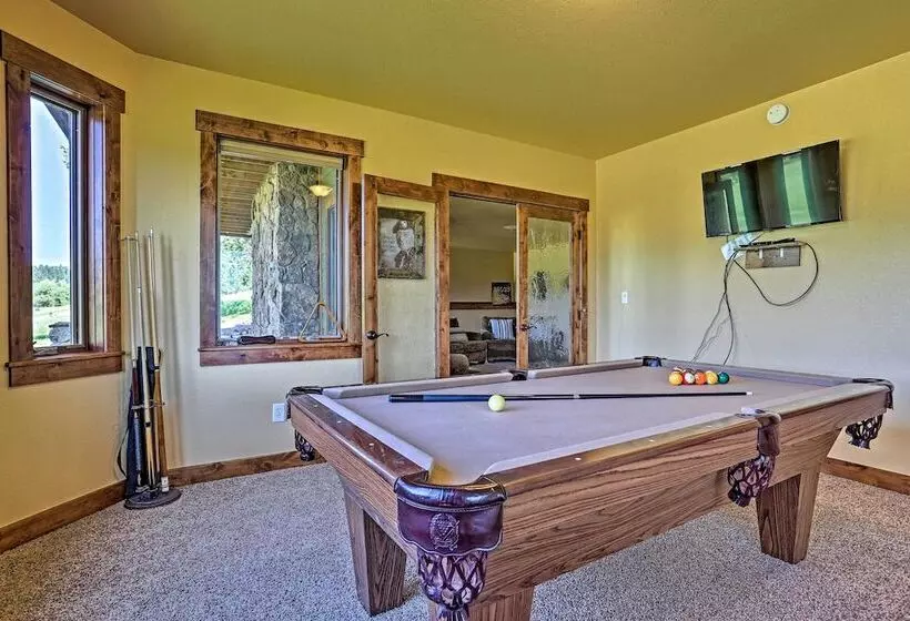Sturgis Home W/ Private Hot Tub: Golf & Hike!