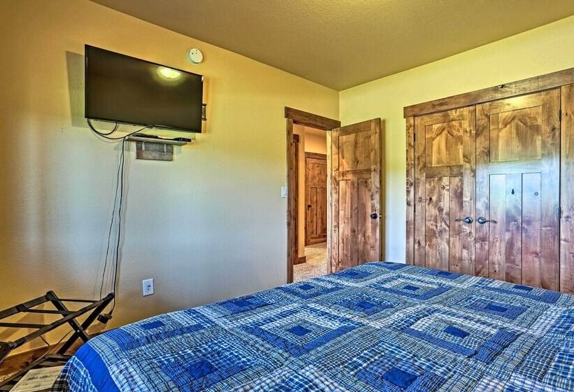 Sturgis Home W/ Private Hot Tub: Golf & Hike!