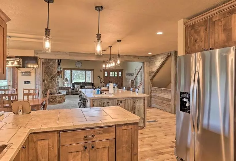 Sturgis Home W/ Private Hot Tub: Golf & Hike!