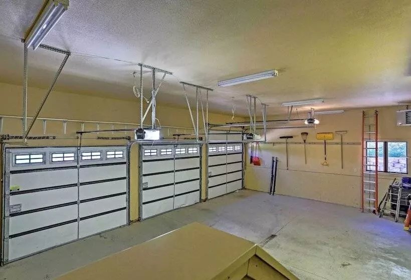 Sturgis Home W/ Private Hot Tub: Golf & Hike!