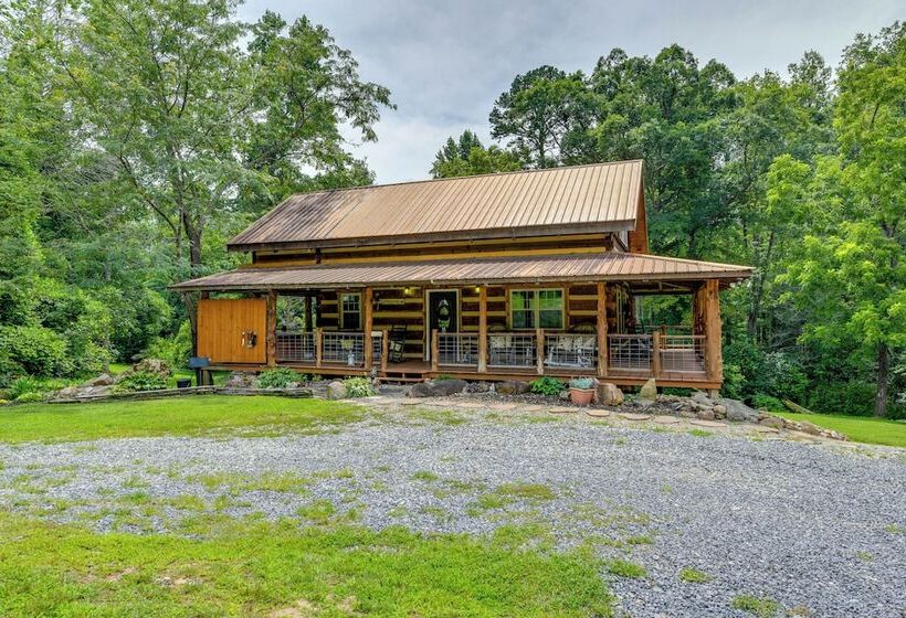Stunning Creekside Cosby Cabin W/ Deck + Fire Pit!