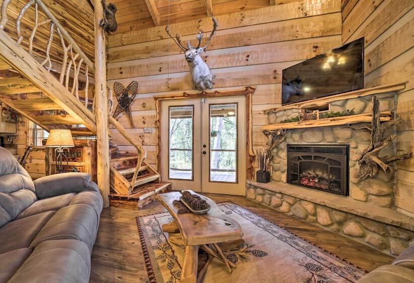 Stunning Creekside Cosby Cabin W/ Deck + Fire Pit!