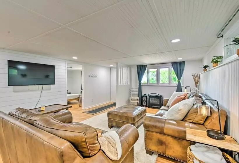 Stylish Franklin Cabin On 6 Private Acres!