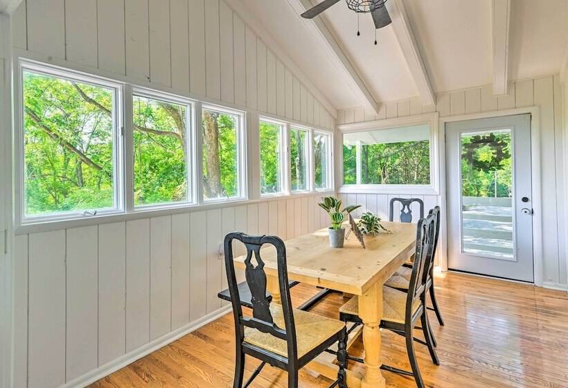 Stylish Franklin Cabin On 6 Private Acres!