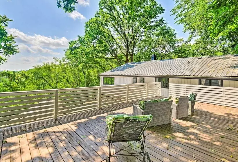 Stylish Franklin Cabin On 6 Private Acres!