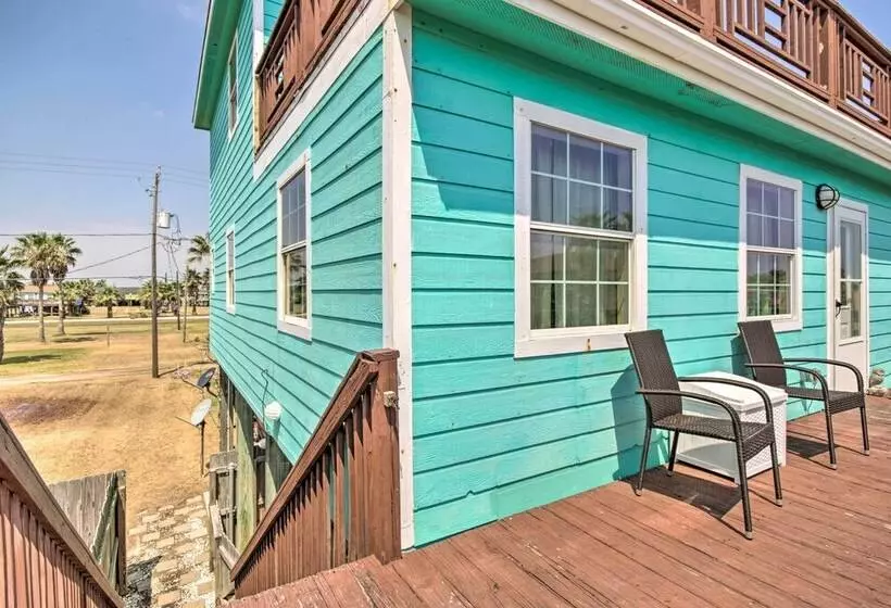 1/2 Mi To Sand: Surfside Beach Retreat!