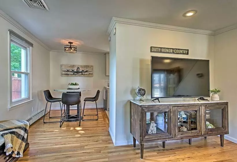 Updated Home W/ Patio Half Mile To West Point