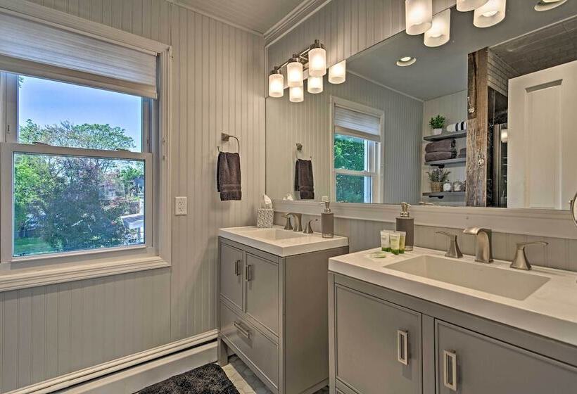 Updated Home W/ Patio Half Mile To West Point