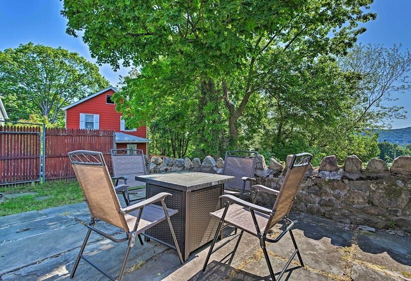 Updated Home W/ Patio Half Mile To West Point