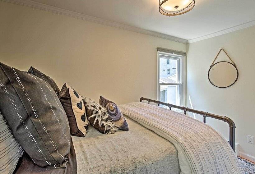 Updated Home W/ Patio Half Mile To West Point