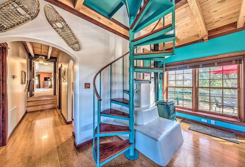 Vibrant Alto Hideaway W/ Sierra Blanca Views!