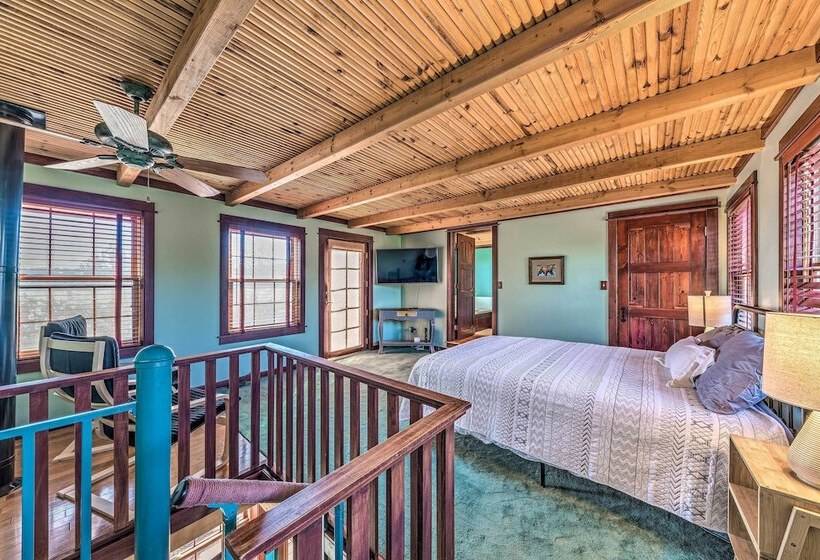 Vibrant Alto Hideaway W/ Sierra Blanca Views!