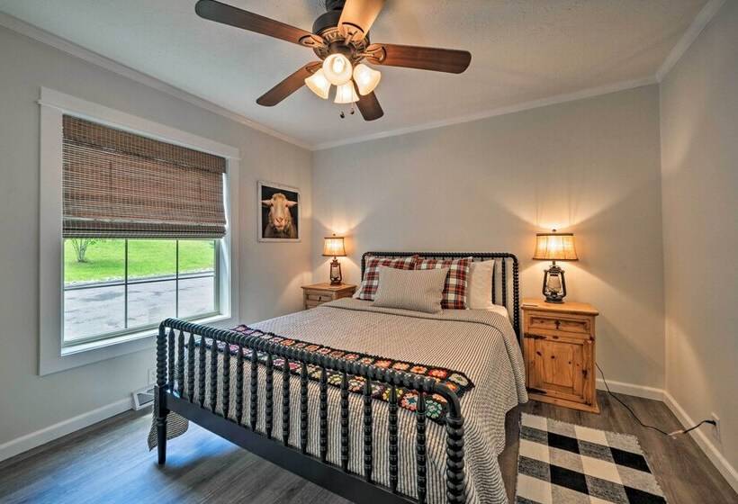 Waterfront Kentucky Lake Home W/ Boat Dock!