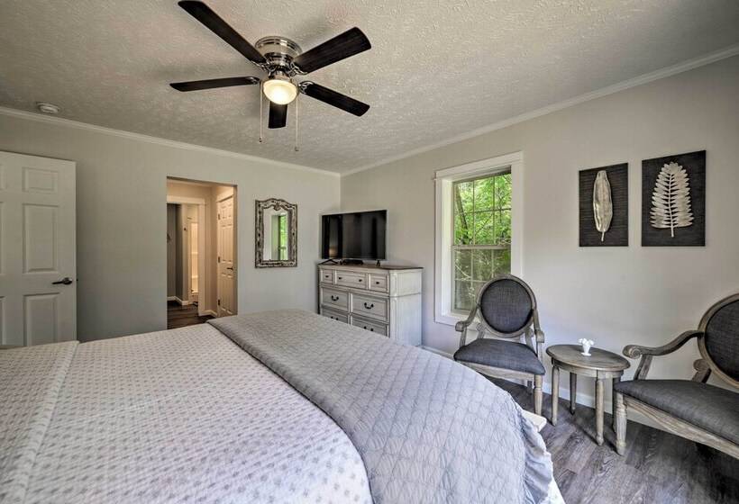 Waterfront Kentucky Lake Home W/ Boat Dock!