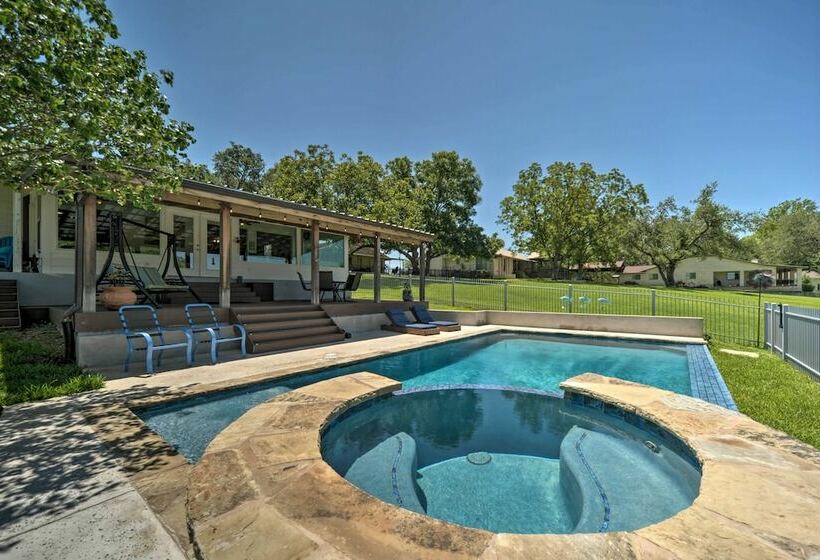 Waterfront Kingsland Home With Pool + River Access