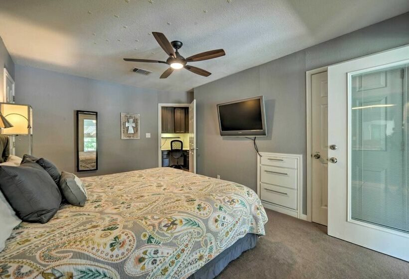 Waterfront Kingsland Home With Pool + River Access