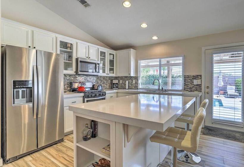 065014: High End House: Game Room & Fire Pit