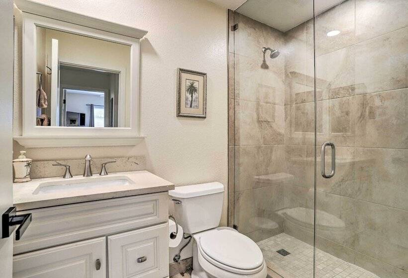 065014: High End House: Game Room & Fire Pit