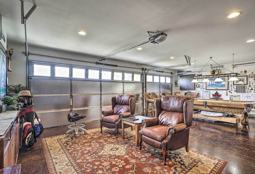 065014: High End House: Game Room & Fire Pit