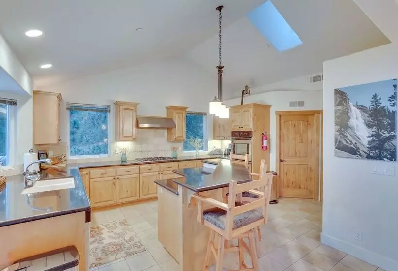 Beautiful Lake Arrowhead Cabin W/ Ev Charger