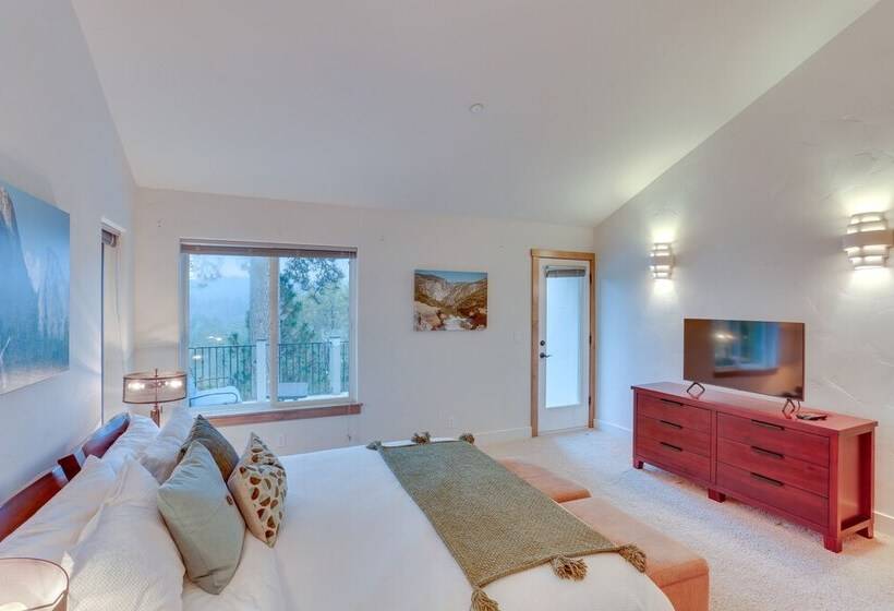 Beautiful Lake Arrowhead Cabin W/ Ev Charger