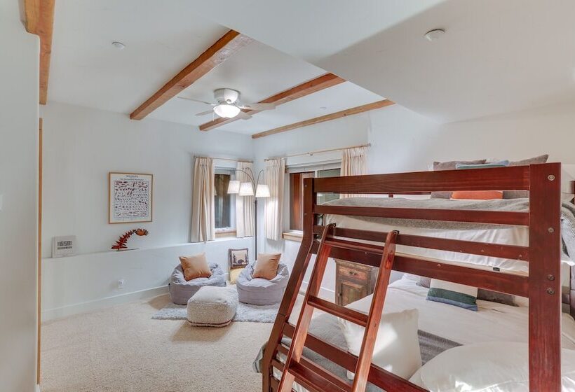 Beautiful Lake Arrowhead Cabin W/ Ev Charger