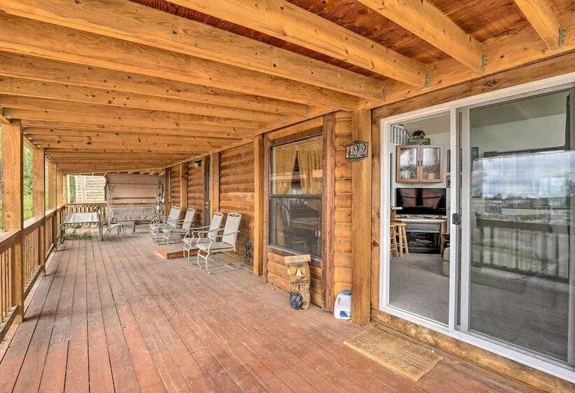 Bright Fairplay Cabin W/ Deck + All Seasons Fun!