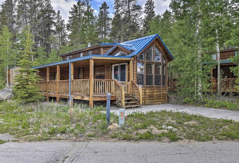 Bright Fairplay Cabin W/ Deck + All Seasons Fun!