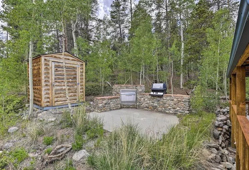 Bright Fairplay Cabin W/ Deck + All Seasons Fun!