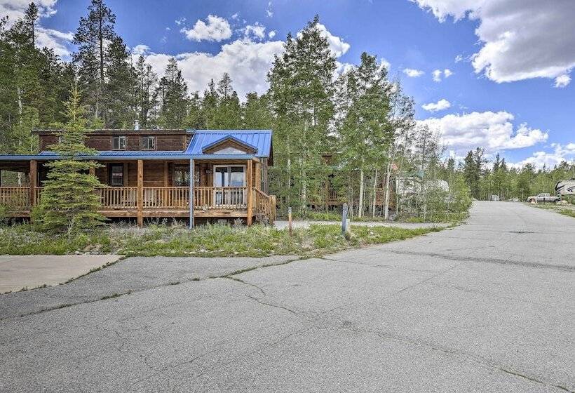 Bright Fairplay Cabin W/ Deck + All Seasons Fun!