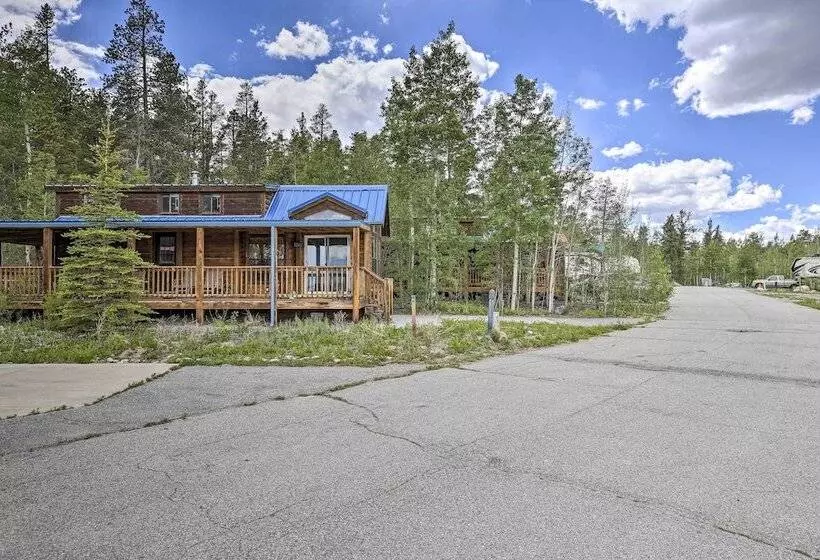 Bright Fairplay Cabin W/ Deck + All Seasons Fun!