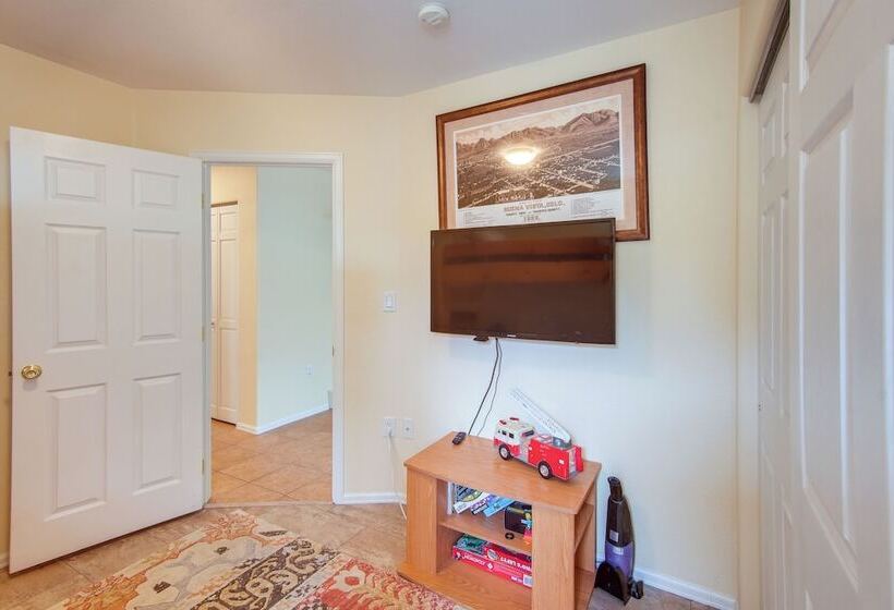 Buena Vista Shambala Sanctuary Near Main St!