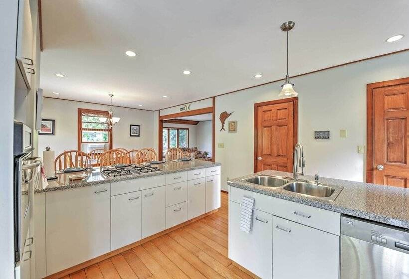 Charming Hyannis Home W/ Deck: Walk To Beach!