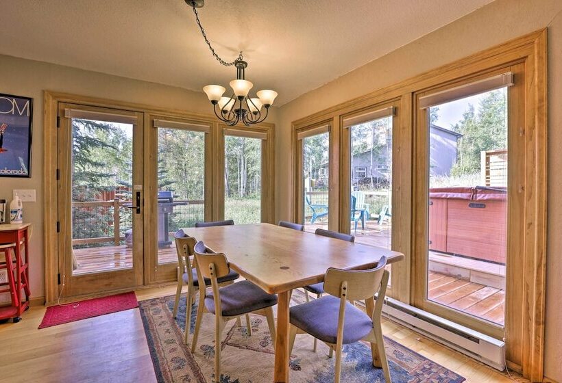 10 Mi To Keystone Resort: Cabin W/ Hot Tub!